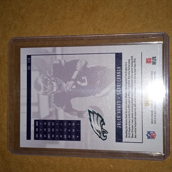 Jalen Hurts rookie - Picture 3 of 3